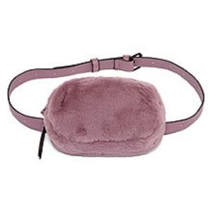 T-Shirt & Jeans Faux Fur Belt Bag